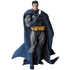 Mafex 105: Mafex Batman (Hush ver.) (tái bản)