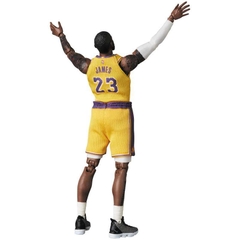 Mafex 127: Mafex LeBron James (Los Angeles Lakers)