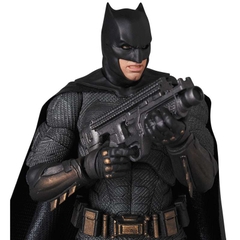 Mafex 056: Mafex Batman (Justice League)
