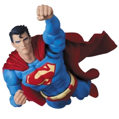 Mafex 117: Mafex Superman (Batman: Hush ver.)