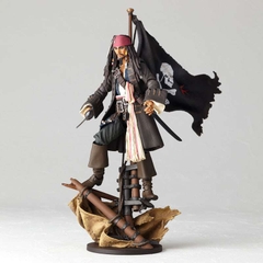 Revoltech: Jack Sparrow (Pirates of the Caribbean)