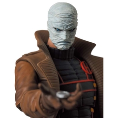 Mafex 133: Mafex Hush (Batman: Hush ver.)