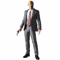 Mafex 054: Mafex Harvey Dent (Two Face)