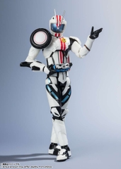 S.H.Figuarts: Kamen Rider Mach (Heisei Generations Edition)