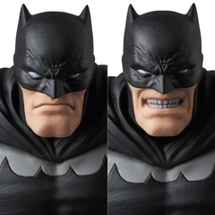 Mafex 106: Mafex Batman (The Dark Knight Returns)