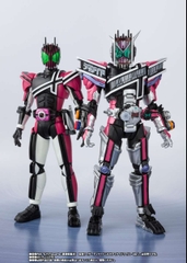 S.H.Figuarts: Kamen Rider Zio Decadearmor