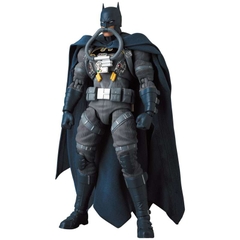 Mafex 166: Mafex Stealth Jumper Batman (Batman: Hush ver.)