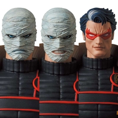 Mafex 133: Mafex Hush (Batman: Hush ver.)