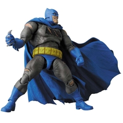 Mafex 119: Mafex Batman (The Dark Knight Triumphant)