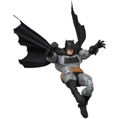 Mafex 106: Mafex Batman (The Dark Knight Returns)