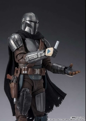 S.H.Figuarts: The Mandalorian and Grogu
