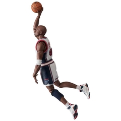 Mafex 132: Mafex Michael Jordan (1992 Team USA)
