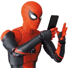 Mafex 194: Mafex Spiderman (Upgraded Suit - No Way Home ver.)