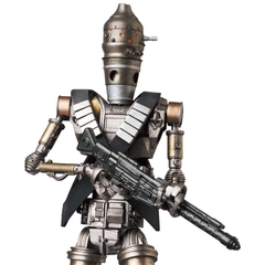Mafex 158: Mafex IG-11 (The Mandalorian)