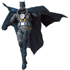 Mafex 166: Mafex Stealth Jumper Batman (Batman: Hush ver.)