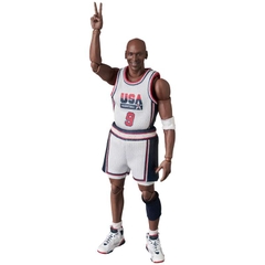 Mafex 132: Mafex Michael Jordan (1992 Team USA)