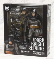 Mafex 106: Mafex Batman (The Dark Knight Returns)