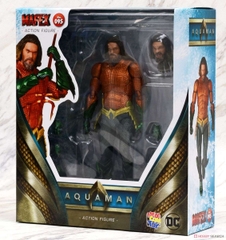 Mafex 095: Mafex Aquaman
