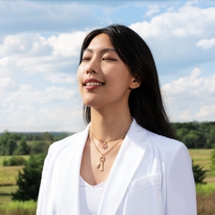 Charm Chiếc Khăn Tay Bay - Vàng
