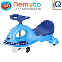 XE LẮC CÓ ĐÈN NHẠC CHO BÉ