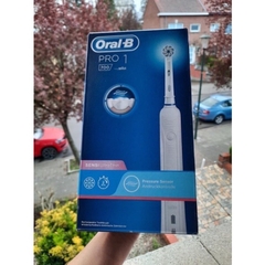 Bàn chải điện Oral B Pro 1 dùng siêu thích - chính hãng Pháp