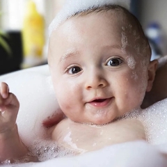 Sữa tắm gội cho bé Corine de Farme 500ml thành phần từ thiên nhiên dịu nhẹ an toàn chính hãng Pháp