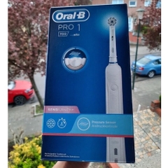 Bàn chải điện Oral B Pro 1 dùng siêu thích - chính hãng Pháp
