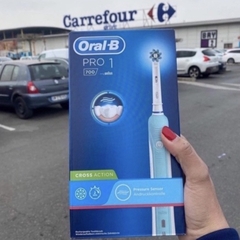 Bàn chải điện Oral B Pro 1 dùng siêu thích - chính hãng Pháp