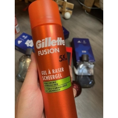 Gel/ mousse bọt cạo râu Gillette dùng siêu thích, chính hãng Pháp, Made in UK/ US/ Germany