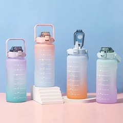 Bình đựng nước có ống hút 2000ml kèm sticker siêu cute