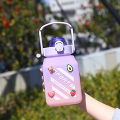 Bình đựng nước có ống hút Sports Cup 1.500ml siêu xinh tặng kèm sticker giá quà tặng