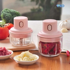 Máy xay hành, tỏi đa năng hồng chạy pin sạc