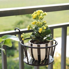 Giá treo hoa ban công sơn tĩnh điện chống rỉ