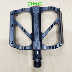 Pedan xe đạp GIANT PD R27