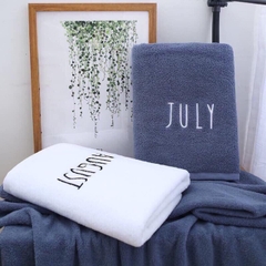 Khăn Tắm ♥️Freeship♥️ Khăn Tắm Thêu Logo Tháng Bằng Tiếng Anh- Khăn Tắm