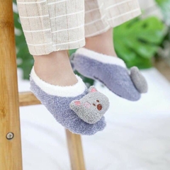 Giày Khâu Xù Tập Đi Chống Trượt Cho Bé Rừ 3-15 Tháng