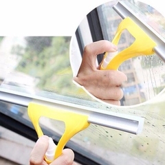 Cây Lau Kính Mini Có Bình Xịt TiệN DụNg 1313