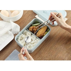 Hộp Cơm Lúa Mạch 1 Tầng 3 Ngăn Kèm Đũa Thìa Inox