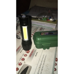 Đèn Pin Led Cob T6 Usb Nhỏ Gọn Có Thể Phóng To/Sạc Lạ