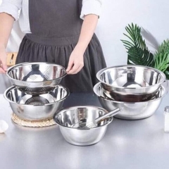 Bộ 5 Thau Rổ Inox Rửa Rau Củ Quả Có Thể Dùng Làm Bát Trộn Salad Dày Dặn Siêu Tiện Dụng Cho Nhà Bếp
