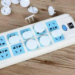 10 Nút Bịt Ổ Điện Chống Giật An Toàn Cho Bé Yêu 😘