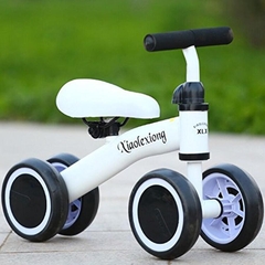 Xe Chòi Chân 4 Bánh Tự Cân Bằng Cho Bé