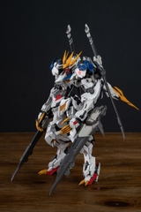 Đặt trước Barbatos Lupus Rex Wolf Model 1/100 - Khung Xương Kim Loại và Effect - Dự kiến phát hàng quý 3