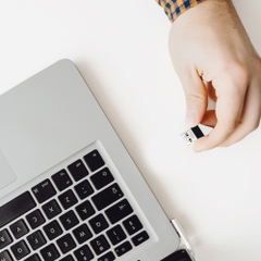 USB Wi-Fi Băng Tần Kép Nano AC650 Mercusys MA20N