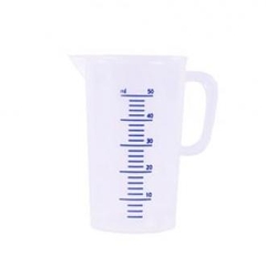 Ca đong nhựa có vạch chia định lượng