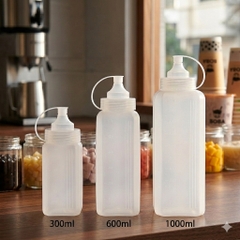Bình nhựa đựng sốt vuông - 800ML