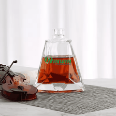 Chai thủy tinh cao cấp đựng rượu Whiskey Brandy Vodka 500ml 750ml