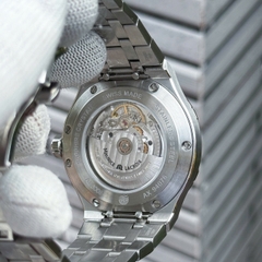 Maurice Lacroix Aikon White  AI6008-SS002-130-1 Automatic Nam 42mm USED