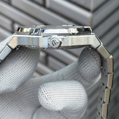 Maurice Lacroix Aikon White  AI6008-SS002-130-1 Automatic Nam 42mm USED