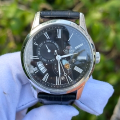 Orient Sun and Moon gen 3 RA-AK0010B10B   Automatic Nam 42.5mm USED